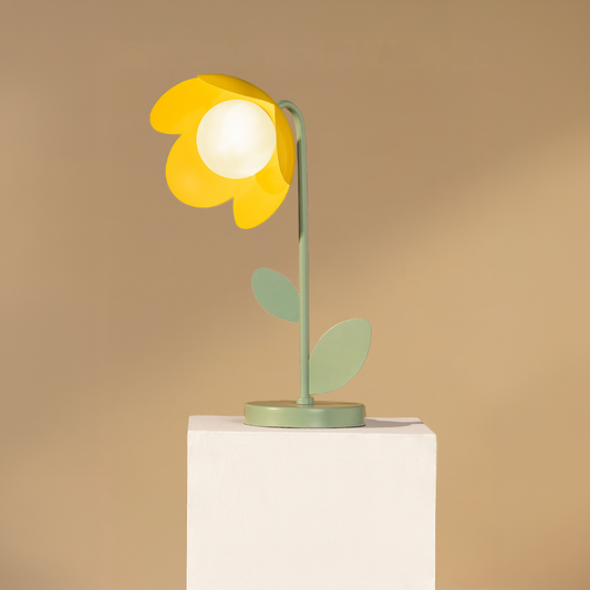Petal Bloom Table Lamp