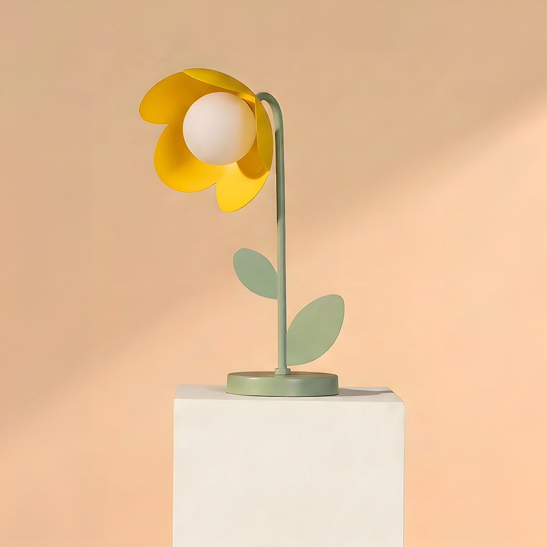 Petal Bloom Table Lamp